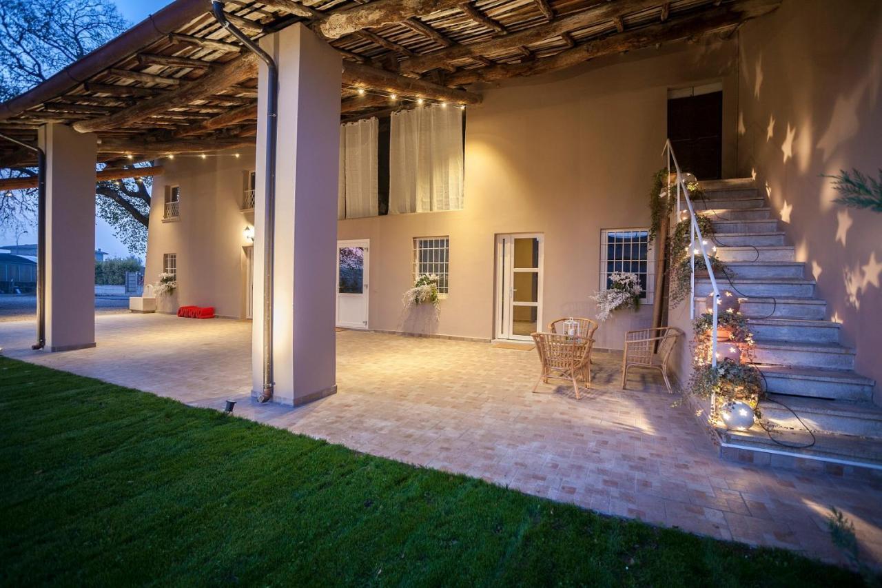 Bed and Breakfast Garda Relais Antica Romelia Монтикьяри Экстерьер фото